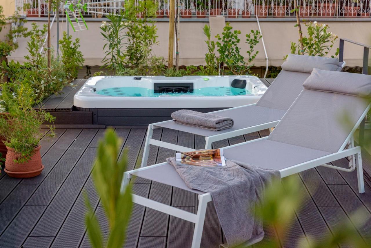 Meno Suite With Private Terrace - Jaccuzzi, Acropolis View Афіни Екстер'єр фото